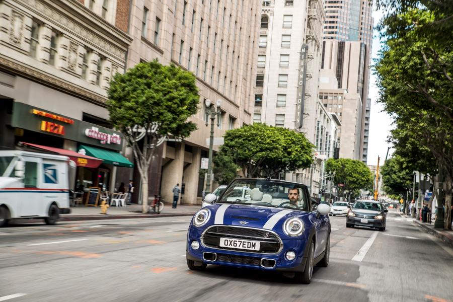 Mini Cooper S Cabrio (F57) 2018 года  (WW) (фото 164 из 222)